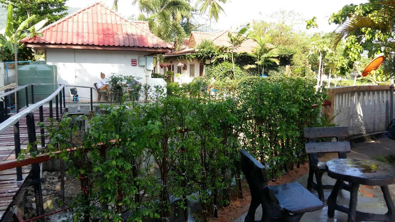 Saver Guesthouse Praia Chaweng Quarto foto