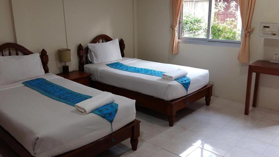 Saver Guesthouse Praia Chaweng Exterior foto
